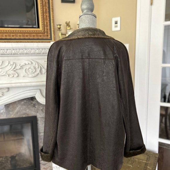 Gerard Darel faux leather Caban - Picture 2 of 5